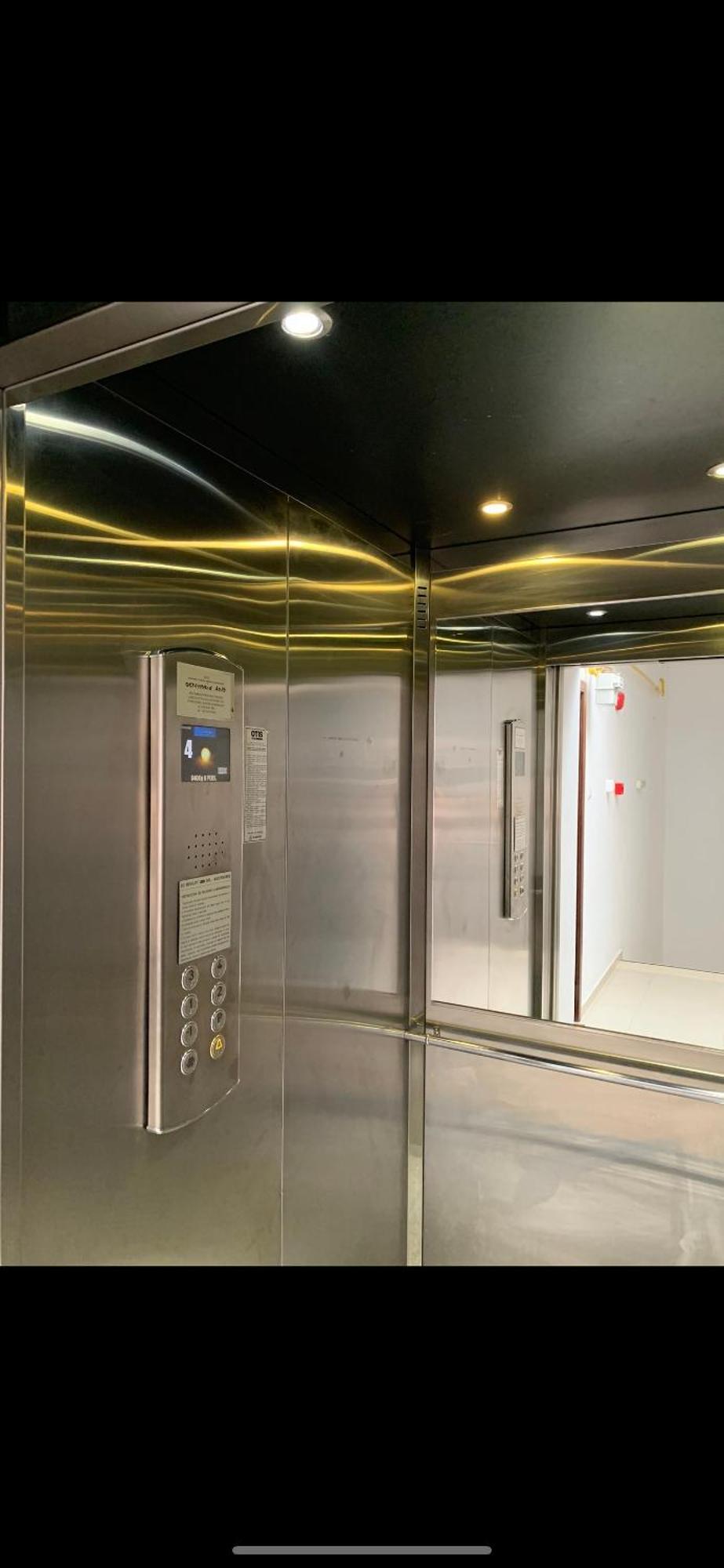 Centru Unirii Luxury Vip Palmier Apartament 2 Camere Cu Terasa Exterioara Amenajata ! Parcare Subterana Privata Climatizata Si Supravegheata Video Dar Doar Cu Rezervare In Limita Locurilor Disponibile !Proprietate In Regim Hoteliep - Nu Are Bucatarie Bükreş Dış mekan fotoğraf
